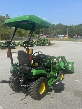 Image of John Deere 1025R equipment image 3