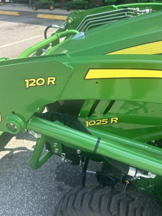 Image of John Deere 1025R equipment image 4