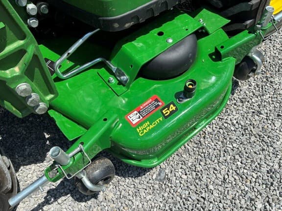 Image of John Deere 1025R equipment image 2