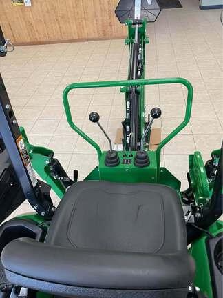 Image of John Deere 1025R equipment image 3