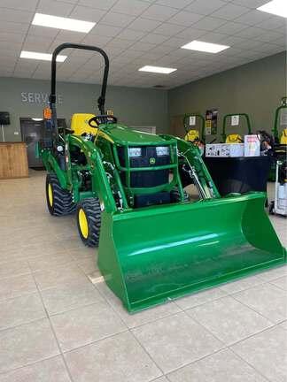 Image of John Deere 1025R equipment image 2