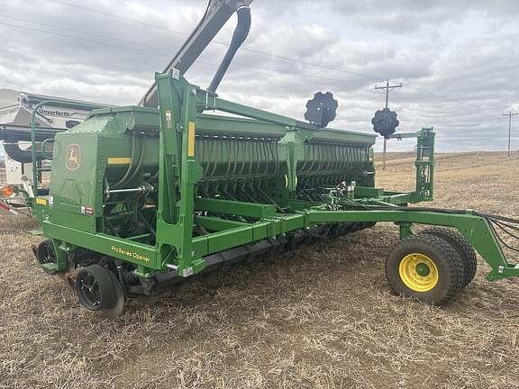 Image of John Deere 1590 Primary image
