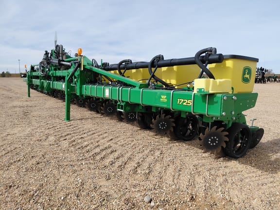 2024 John Deere 1725 Equipment Image0