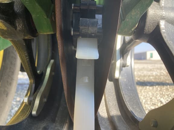 Image of John Deere 1795 equipment image 3