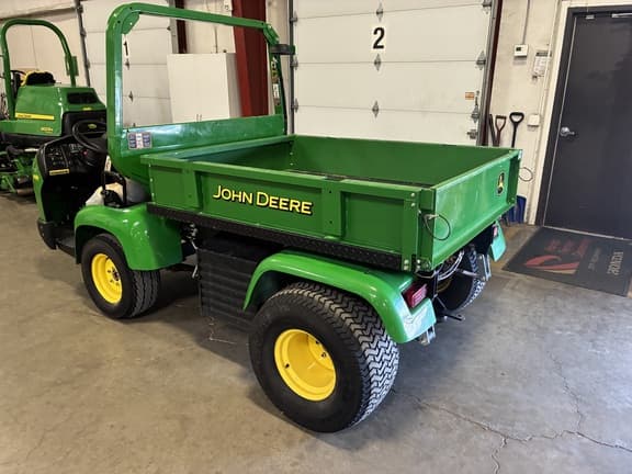 Image of John Deere 2020A equipment image 2