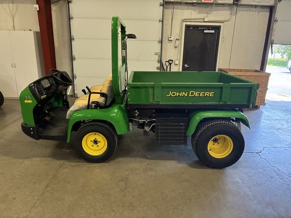Image of John Deere 2020A equipment image 1