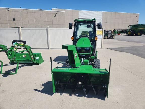 Image of John Deere 2025R equipment image 1