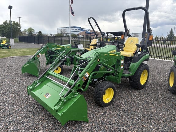 2024 John Deere 2025R Equipment Image0