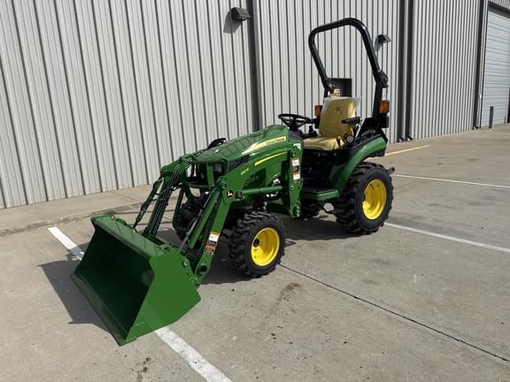 Image of John Deere 2025R equipment image 1