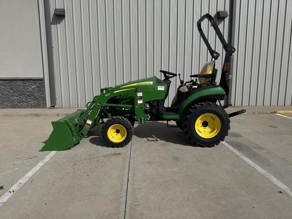 Image of John Deere 2025R Primary image