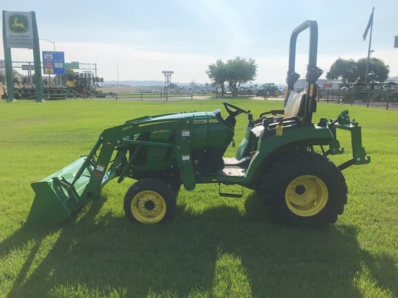 Image of John Deere 2038R equipment image 1