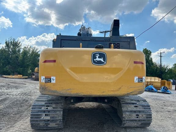 Image of John Deere 210P equipment image 2