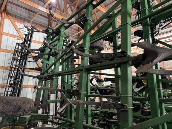 Image of John Deere 2230FH equipment image 3