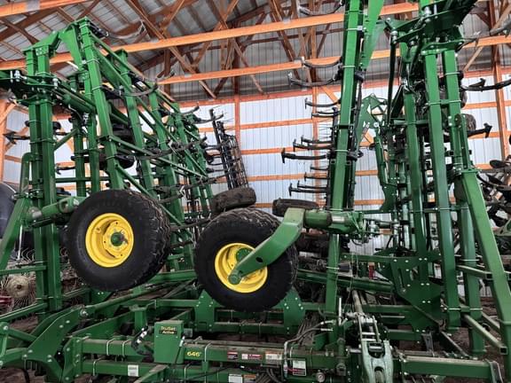 Image of John Deere 2230FH equipment image 2