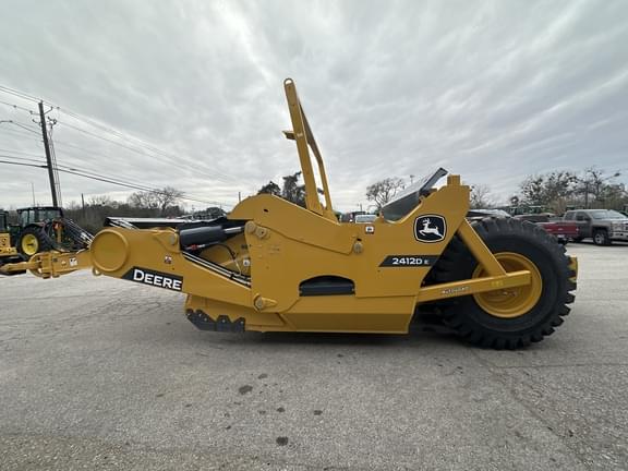 Image of John Deere 2412DE equipment image 1