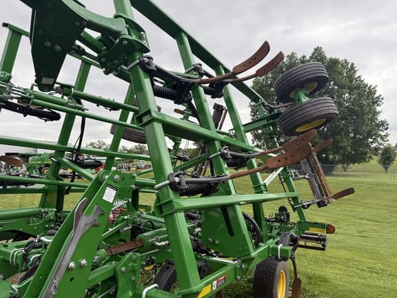 Image of John Deere 2430 equipment image 1