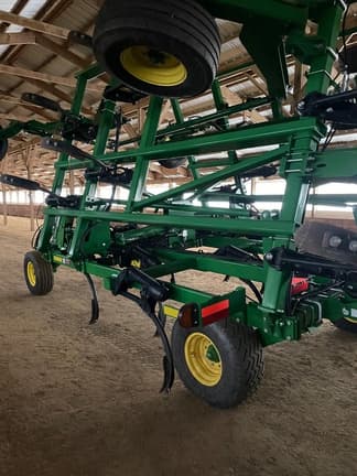 Image of John Deere 2430 equipment image 2