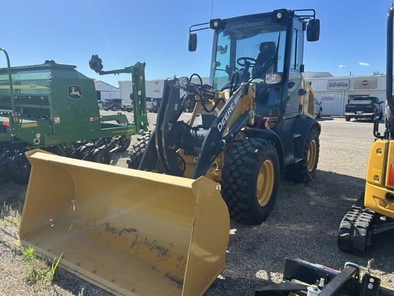 Image of John Deere 244L equipment image 2
