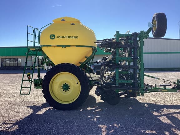 Image of John Deere 2510H equipment image 3