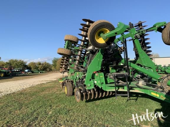 Image of John Deere 2660VT Primary image