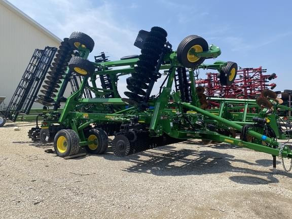 Image of John Deere 2660VT Primary image