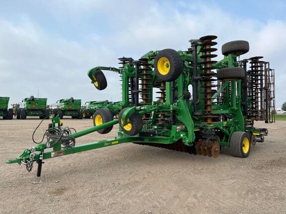 Image of John Deere 2660VT Primary image