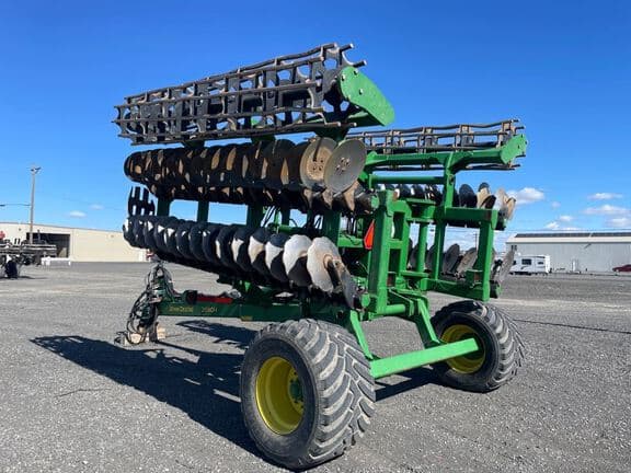 Image of John Deere 2680H equipment image 2