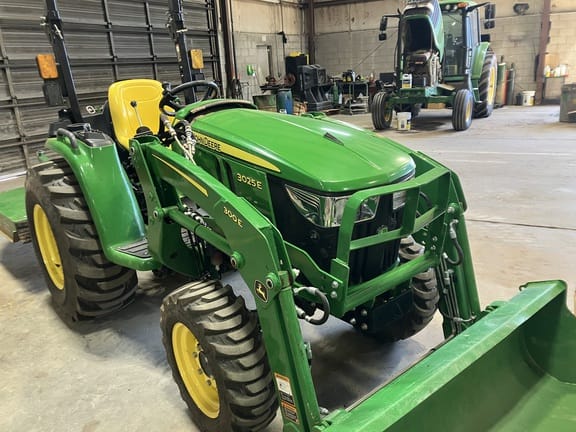 2024 John Deere 3025E Equipment Image0