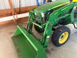 Image of John Deere 3025E equipment image 2
