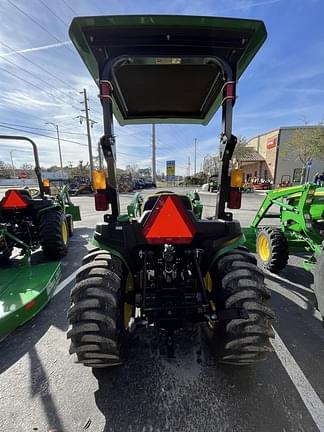 Image of John Deere 3025E equipment image 2