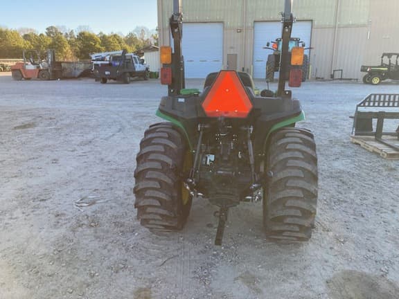 Image of John Deere 3025E equipment image 2