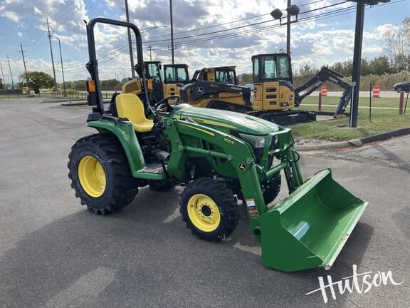 Image of John Deere 3032E Primary image