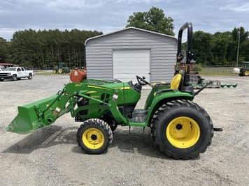 Main image John Deere 3032E