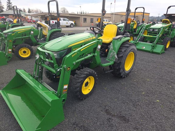 2024 John Deere 3032E Equipment Image0