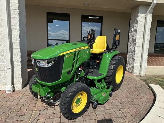 Image of John Deere 3033R Primary image