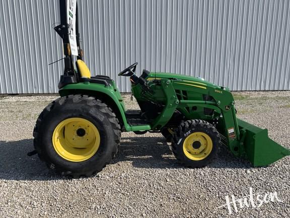 Image of John Deere 3038E equipment image 2