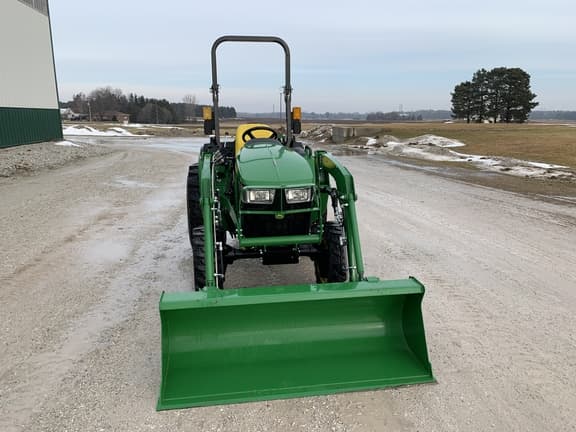 Image of John Deere 3038E equipment image 1