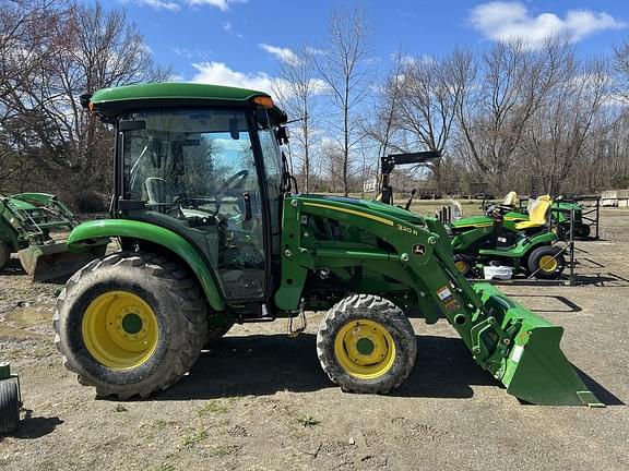 Image of John Deere 3039R equipment image 3