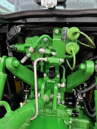 Image of John Deere 3039R equipment image 3