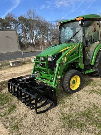 Image of John Deere 3039R Primary image
