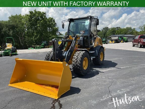 Image of John Deere 304G equipment image 1