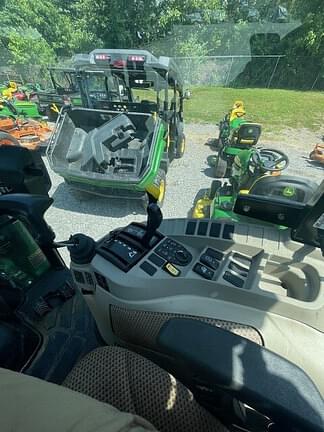 Image of John Deere 3046R equipment image 2