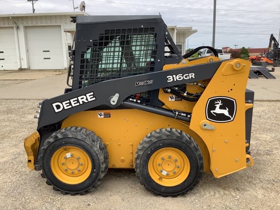 Image of John Deere 316GR equipment image 2