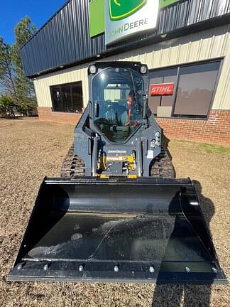 Image of John Deere 317G equipment image 1