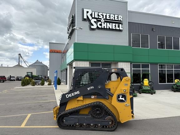 Image of John Deere 317G equipment image 3