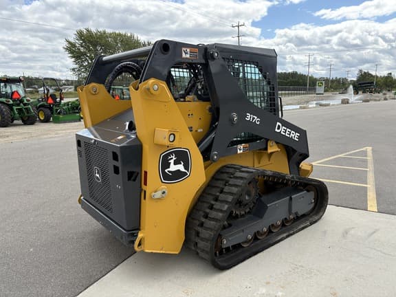 Image of John Deere 317G equipment image 2