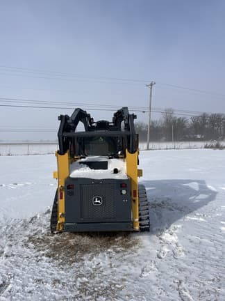 Image of John Deere 317G equipment image 3