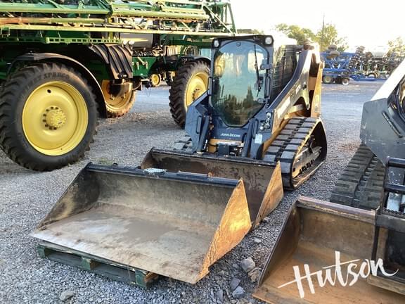 Image of John Deere 317G equipment image 1
