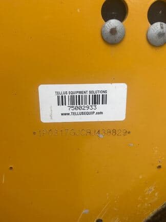 Image of John Deere 317G equipment image 4
