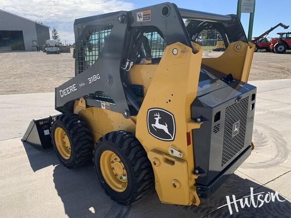 Image of John Deere 318G equipment image 2